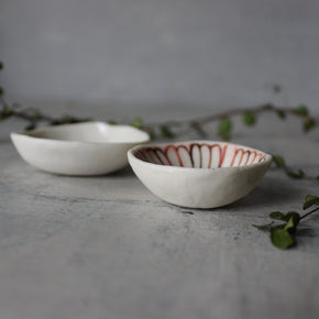 Porcelain Trinket Dishes Sepia Daisy - Tribe Castlemaine